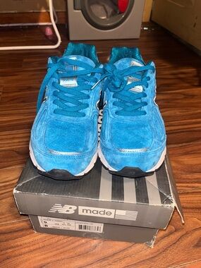 New Balance Teal Blue Suede Running Sneakers